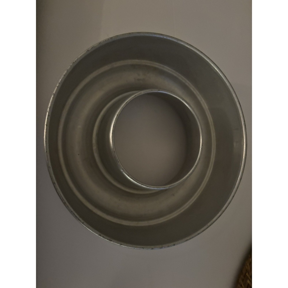 Vintage  Jello Mold Aluminum 8 1/2 X 8 1/2 Rare Find